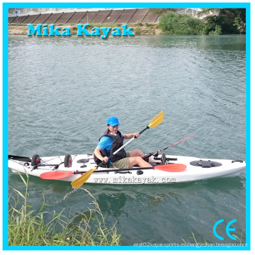 Canoa profesional de plástico Kayak Con Pedali